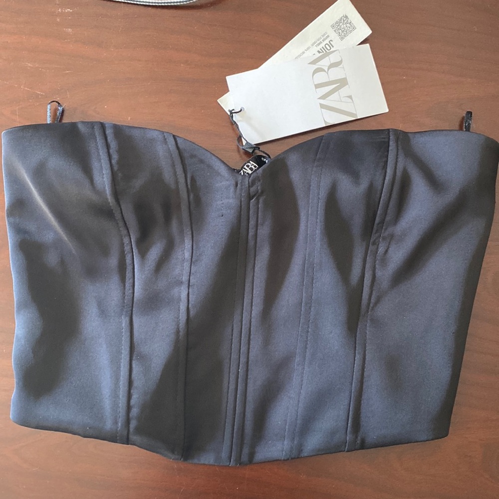 Black corset crop top